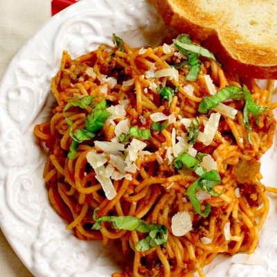 Easy Crock Pot Spaghetti – Must Love Home