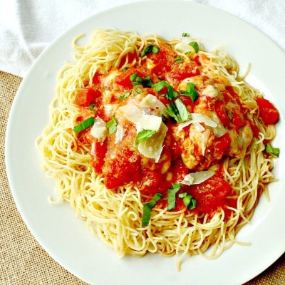 Slow Cooker Chicken Parmesan – Must Love Home