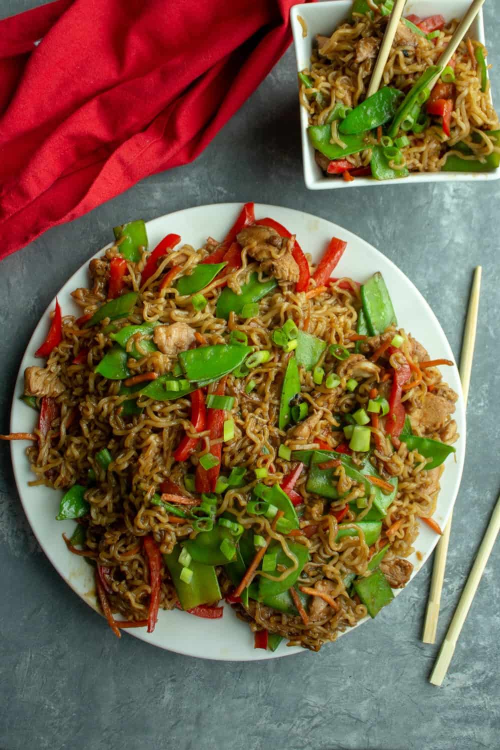 Amazing Chicken Lo Mein – Must Love Home