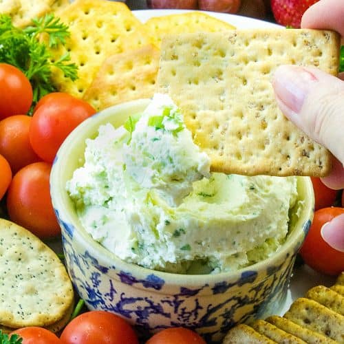 White Cheddar Herb Dip Recipe – Must Love Home