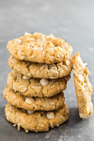 Chewy White Chocolate Coconut Cookies – Must Love Home