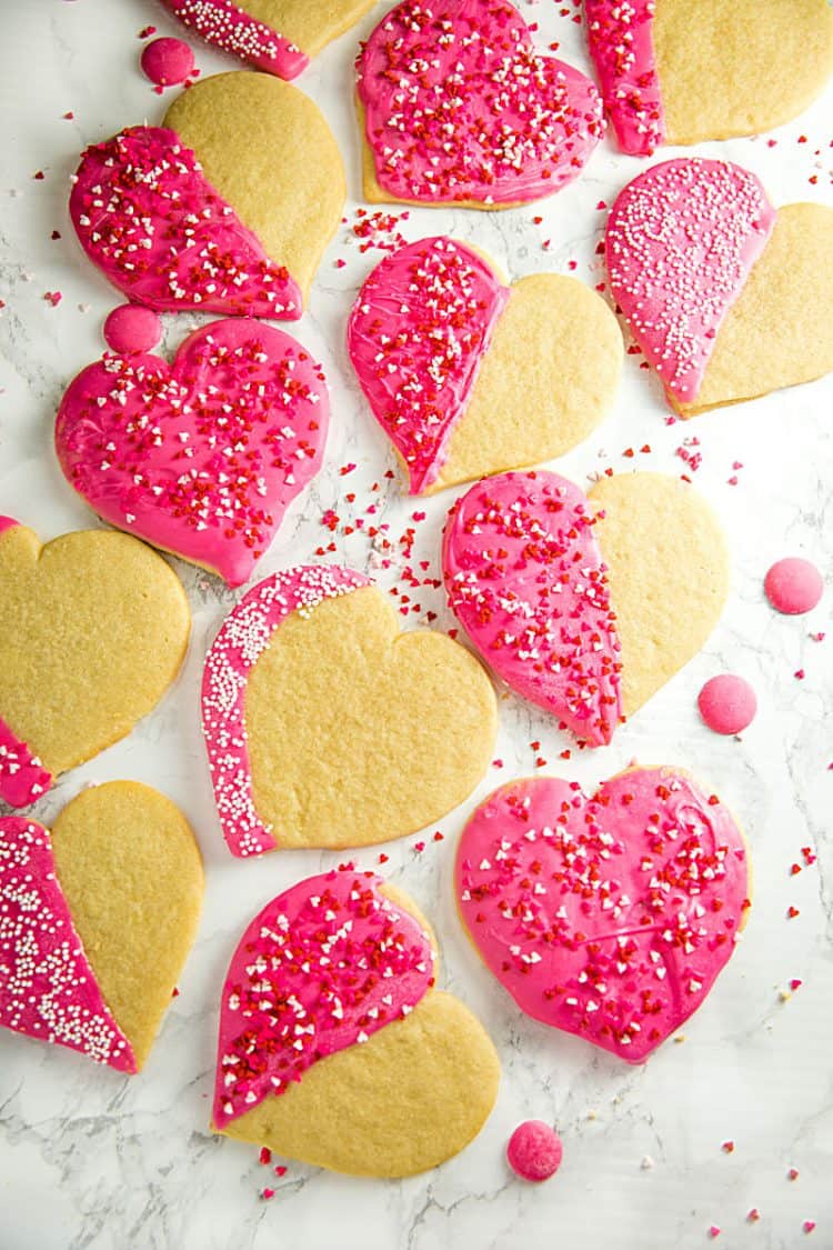 Easy Valentine Crispy Sugar Cookies – Must Love Home